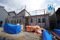 平屋住宅＾＾敷地約72坪。駐車スペース5台分＾＾若葉小(歩4分)。バス「大園内科前」歩5分。JR鳥栖駅行き＾＾ 
