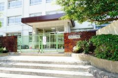 長住小学校