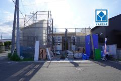 角地＾＾生活がワンフロアで完結、平屋建て。JR「田代」駅(自転車4分/1ｋｍ)