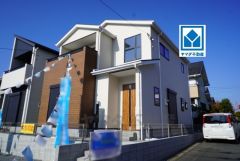 角地。南向きの建物で日当たり良好。 カースペース2台分＾＾ JR「原田駅」(自転車5分/1.3ｋｍ)