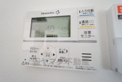 お風呂から通話ができるタイプの給湯器リモコンです。お子さんや高齢の方が一人で入られる時も安心ですね＾＾