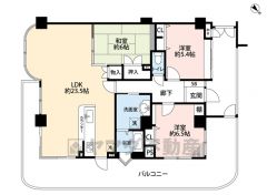 約6帖の和室含む3LDK。23.5帖のLDKは広々とした寛ぎの空間＾＾専有面積92.23㎡。全居室収納付き。バルコニー広々＾＾