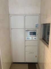 宅配ボックス付き。お仕事中や外出中などの不在時にも荷物が受け取れるのはとっても便利ですね＾＾セキュリティ面でも安心です＾＾