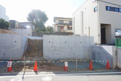 地下鉄七隈線「六本松」駅まで徒歩約16分＾＾自転車で約6分＾＾