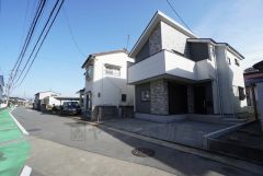 前面道路北西約4.7～5.9ｍ公道。