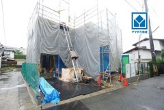 西鉄「二日市」駅(自転車6分/1.2ｋｍ)＾＾西鉄バス「星ヶ丘入口」歩5分＾＾博多駅・西鉄二日市駅行き＾＾閑静な住宅地＾＾
