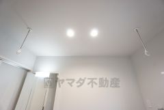 室内物干しは、雨の日や花粉の季節でも気にせず洗濯物が干せるので嬉しいですね＾＾