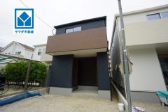 西鉄バス「警弥郷1丁目」＆セブン歩3分。マルキョウ歩7分。長期優良住宅＾＾