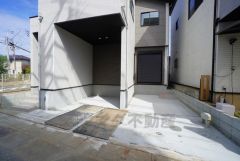 カースペースはビルトインガレージ1台と1台の計2台分を確保＾＾