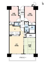 リビング横の和室は、思い切りお子様が遊べるキッズスペースに。洋室が2部屋あるので、お子様が大きくなっても安心ですね＾＾2部屋につながるバルコニーも魅力的。