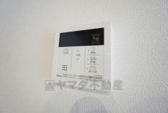 おいだき機能つきなのでお風呂に入る時間が異なるご家庭には嬉しいですね。ボタン一つで快適で便利な生活が＾＾