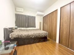 6帖。住む人のこだわりを活かす洋室＾＾広めのクローゼットもあり荷物もすっきり片付けられ、ゆとりのある暮らしが出来ます＾＾