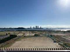 バルコニーからの眺望です＾＾ オーシャン＆マウンテンビュー。花火もみれます＾＾