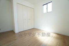 住む人のこだわりを活かす洋室＾＾広めのクローゼットもあり荷物もすっきり片付けられ、ゆとりのある暮らしが出来ます＾＾