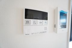 おいだき機能つきなのでお風呂に入る時間が異なるご家庭には嬉しいですね。ボタン一つで快適で便利な生活が＾＾