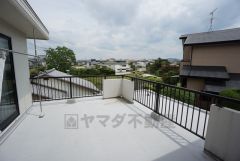 広々としたワイドバルコニー。