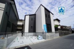 2号棟。 西鉄バス「観音堂」停徒歩3分圏内。カースペース2台確保＾＾