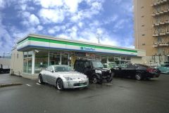 ファミリーマート　筑前山家道