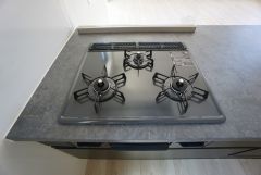 3口コンロなので、効率よくお料理が楽しめます。毎日のお料理も楽しくなりますね＾＾