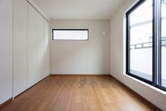 日当たりがよく、寝室としての利用もおすすめです＾＾