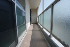 広々としたバルコニー。お洗濯やお布団干しはもちろん、日光浴スペースにも＾＾