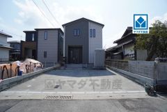 4LDK。南庭付き＾＾子育て世帯にオススメの住環境です＾＾