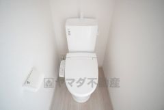 1階2階の2ヶ所にトイレがありますので、忙しい朝にも家族に気を使わず、ゆとりが生まれますね＾＾