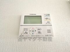 おいだき機能つきなのでお風呂に入る時間が異なるご家庭には嬉しいですね。ボタン一つで快適で便利な生活が＾＾