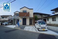 西鉄バス「レークヒルズ野多目」停まで徒歩5分＾＾大橋・博多方面行き。近隣に公園多数あり＾＾子育て世帯におススメの住環境です＾＾