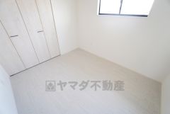 住む人のこだわりを活かす洋室＾＾広めのクローゼットもあり荷物もすっきり片付けられ、ゆとりのある暮らしが出来ます＾＾