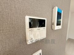 おいだき機能つきなのでお風呂に入る時間が異なるご家庭には嬉しいですね。ボタン一つで快適で便利な生活が＾＾