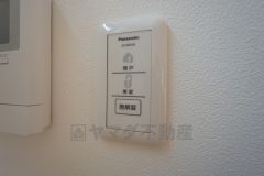 電気錠システム。