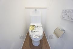 1階2階の2ヶ所にトイレがありますので、忙しい朝にも家族に気を使わず、ゆとりが生まれますね＾＾