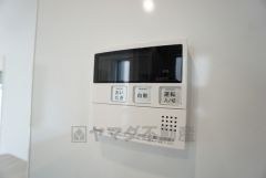 おいだき機能つきなのでお風呂に入る時間が異なるご家庭には嬉しいですね。ボタン一つで快適で便利な生活が＾＾