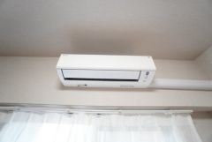 夏や冬に欠かせないエアコン標準装備＾＾