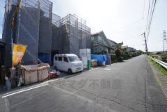 前面道路は北側約6ｍ公道に面しています＾＾