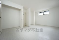ライフスタイルや家族構成の変化に対しても柔軟に対応できる洋室です＾＾