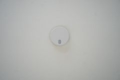同仕様写真。 火災発生をいち早く知らせてくれる火災報知器は標準装備＾＾