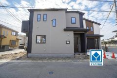 角地＾＾西鉄バス「須玖」歩3分。博多井尻大橋など多方面行き＾＾徒歩　公園3分、ドラモリ4分、サニー6分など周辺環境充実＾＾