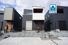 オール電化＾＾敷地面積約50坪＾＾収納充実＾＾家事動線を考えられた造り＾＾ アクロスモール春日車約4分（1.2ｋｍ）。周辺環境充実＾＾