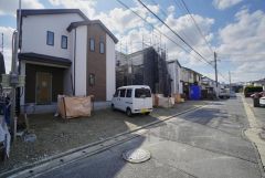 前面道路は北側約3.9ｍの公道に面しています＾＾