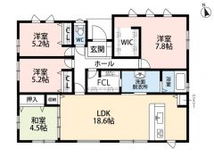 平屋。4LDKとファミリークローク。LDKは広々18.6帖。リビング収納＆パントリー付き。 ファミリークローク＆WICなど収納充実の間取り＾＾