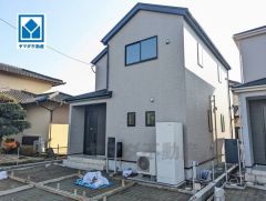 左側2号棟。快適でゆとりのある生活空間で新生活を始めませんか＾＾お問い合わせお待ちしております＾＾