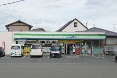 ファミリーマート　春日若葉台東3丁目