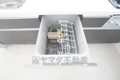 炊事時間を大幅に短縮できる食器洗浄乾燥機付き＾＾食器を洗う手間が減るので家族とのコミュニケーションの時間や自分の時間が増えますね。