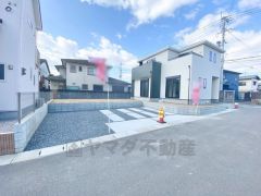 駐車スペースは3台分確保＾＾