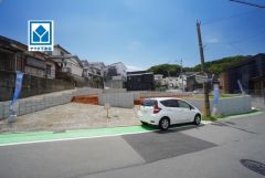 東月隈小学校、目の前＾＾西鉄バス「浦田」歩9分。博多駅行＾＾