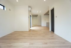 将来にわたって住みやすくプランニングを重ねて設計された間取で日々の生活をしやすい動線を考えた居住空間を創り上げております＾＾