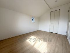 住む人のこだわりを活かす洋室＾＾クローゼットもあり荷物もすっきり片付けられ、ゆとりのある暮らしが出来ます＾＾