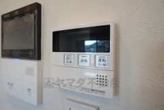 おいだき機能つきなのでお風呂に入る時間が異なるご家庭には嬉しいですね。ボタン一つで快適で便利な生活が＾＾